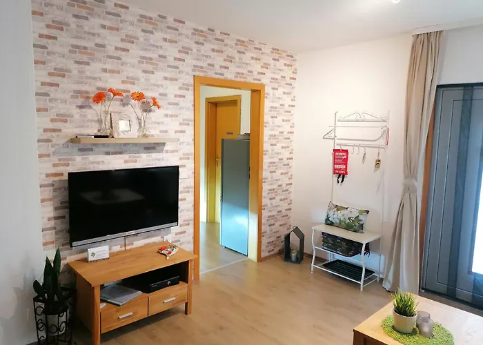 Am Reinhardswald -buchenzweig- Trendelburg